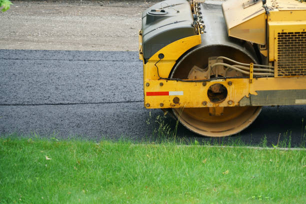 Lake Bluff, IL Driveway Paving  Company